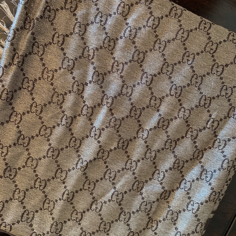 Gucci scarf - Picture 2 of 8